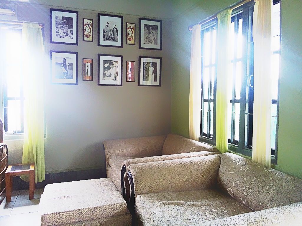 Indian family living room